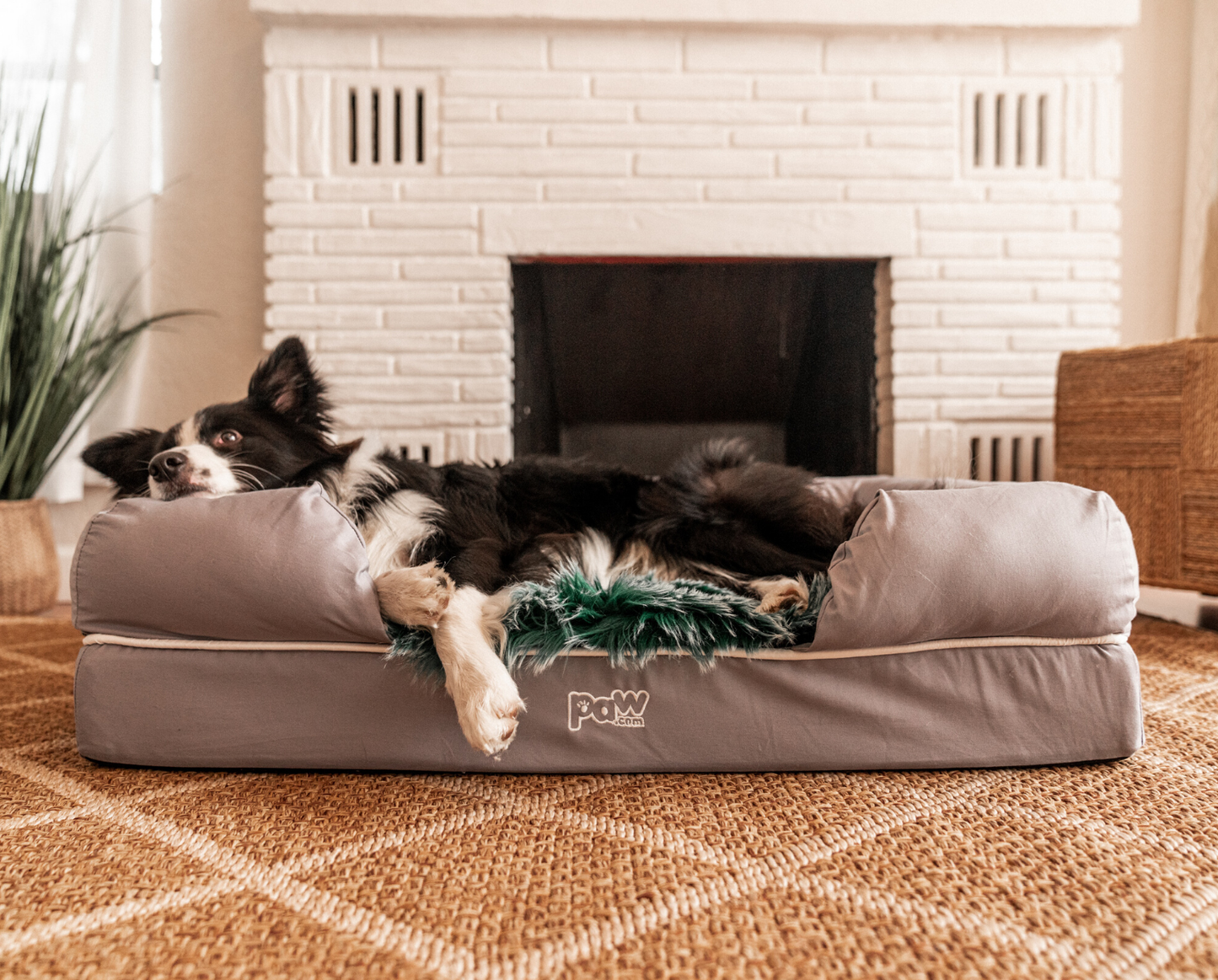 PupLounge™ Holiday Topper - Green (Bed Not Included)
