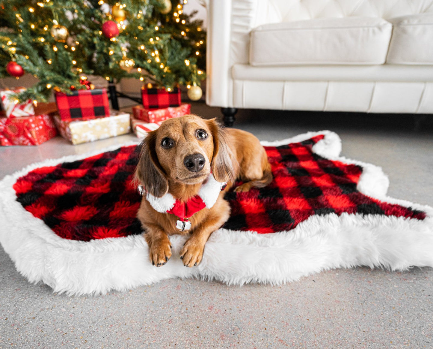 PupRug™ Faux Fur Orthopedic Dog Bed - Curve Winter Plaid