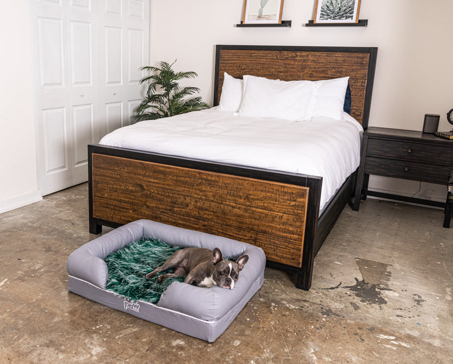 PupLounge™ Holiday Topper - Green (Bed Not Included)