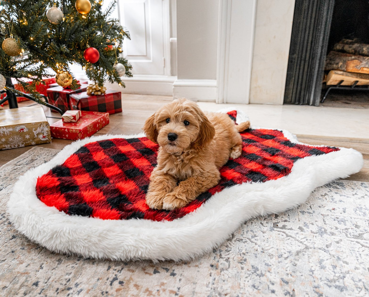 PupRug™ Faux Fur Orthopedic Dog Bed - Curve Winter Plaid