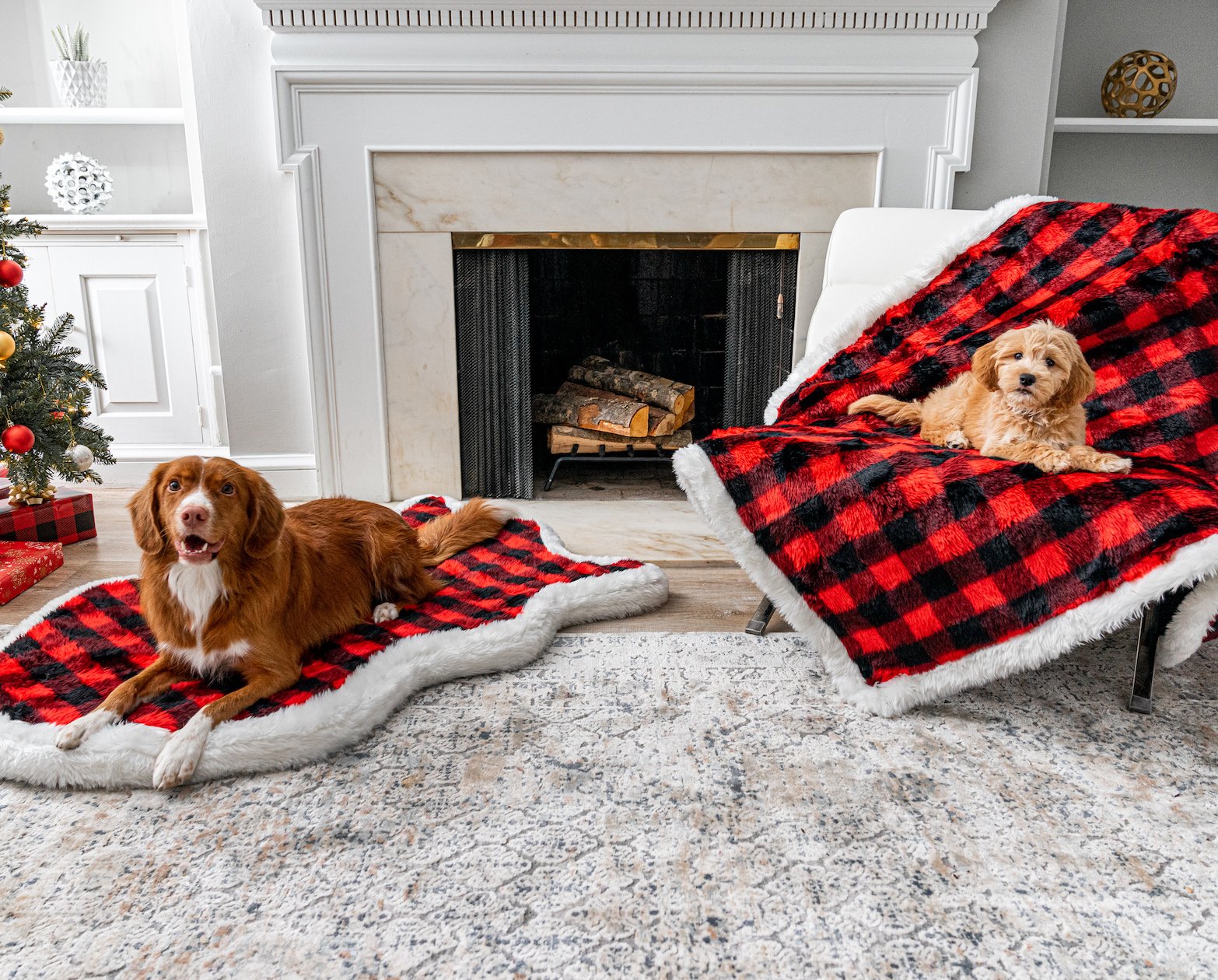 PupRug™ Bundle - Orthopedic Bed Curve, Winter Plaid + Matching Waterproof Blanket