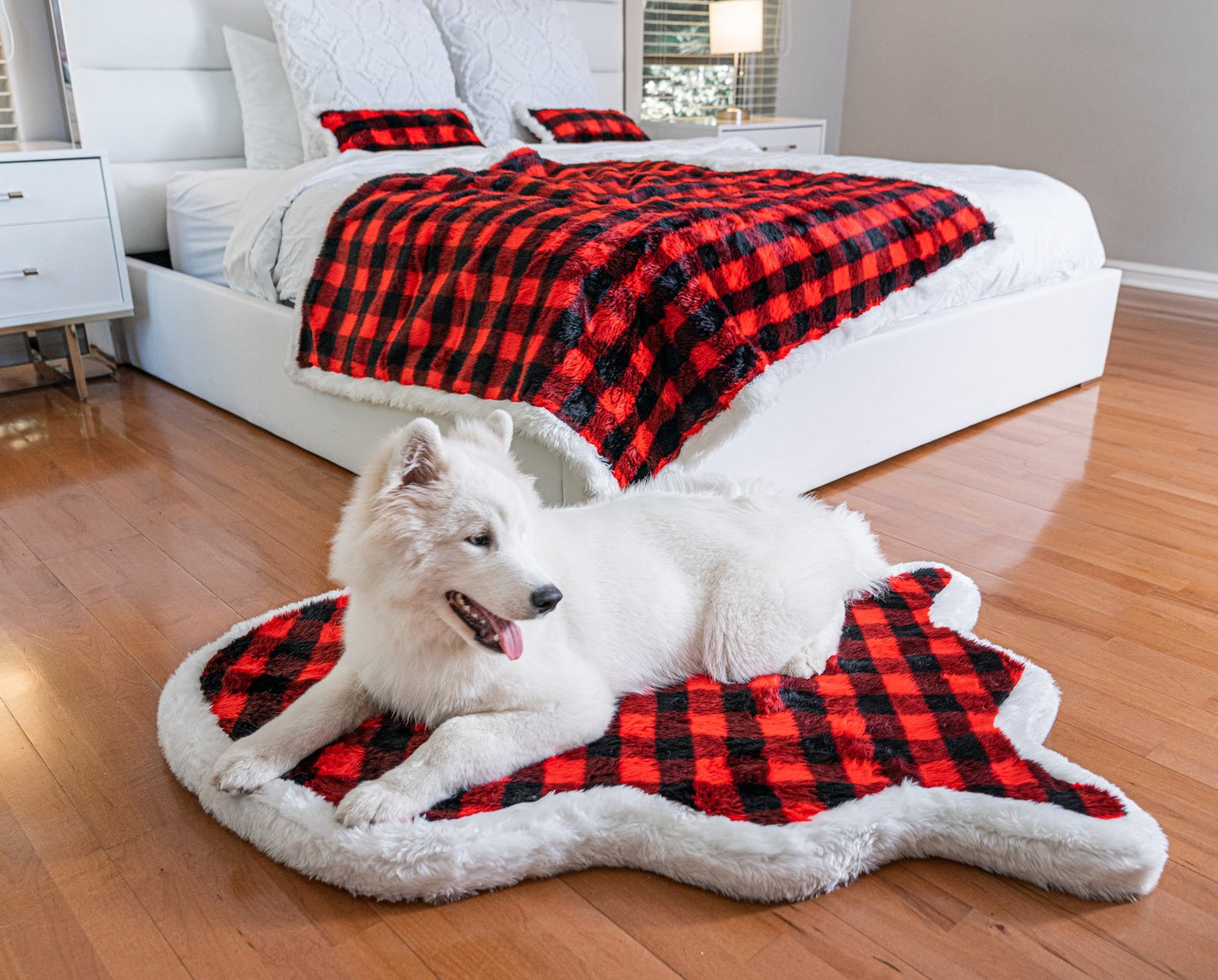 PupRug™ Bundle - Orthopedic Bed Curve, Winter Plaid + Matching Waterproof Blanket