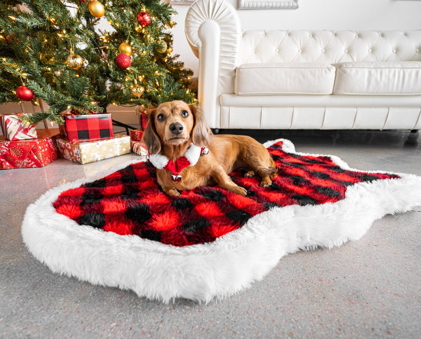 PupRug™ Faux Fur Orthopedic Dog Bed - Curve Winter Plaid
