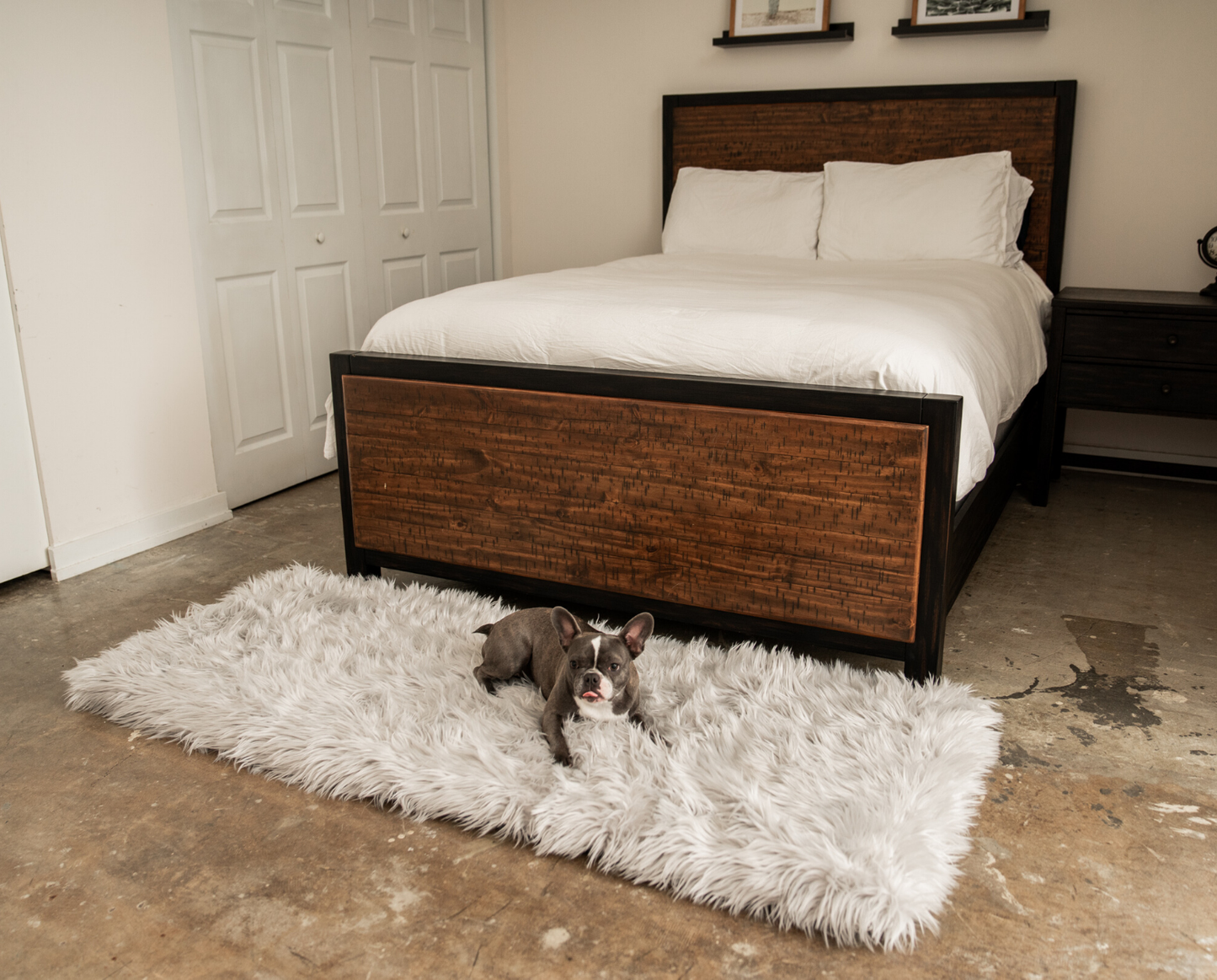 PupRug™ Bundle - Orthopedic Bed Runner Rectangle, Grey + Matching Waterproof Blanket